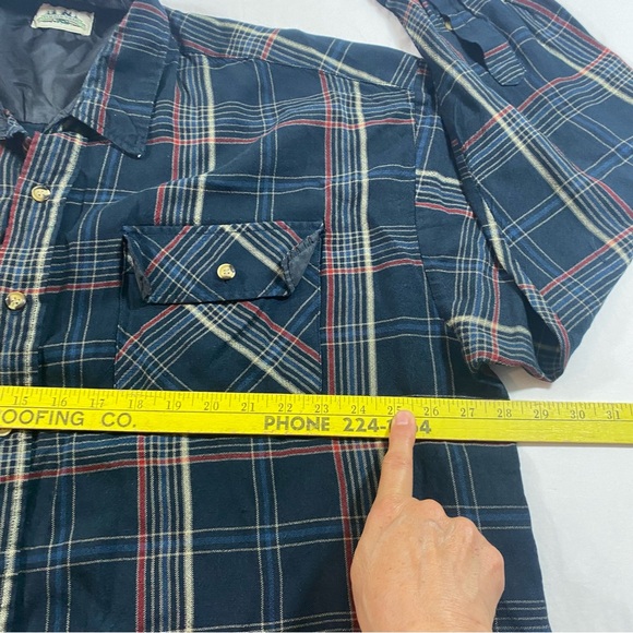 Timber Trail Men’s Shirt Classic Navy Plaid Button-Down Shirt long sleeve - Picture 6 of 10